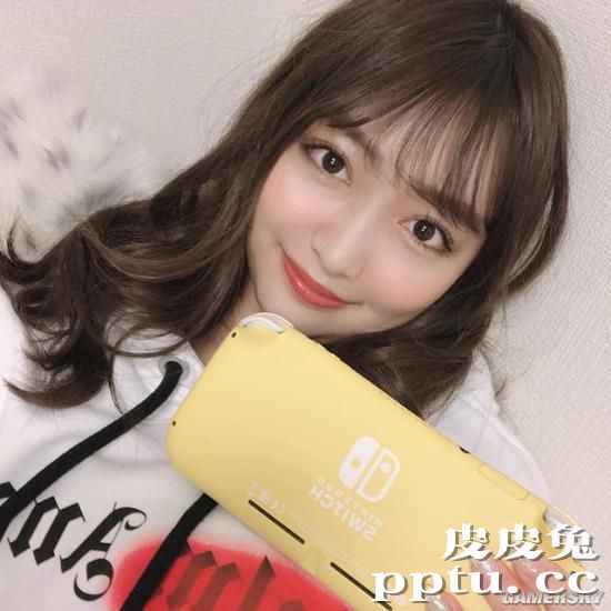 清新的妩媚风！现役音乐系女大学生三浦海写真