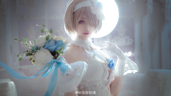 《崩坏3》丽塔•洛丝薇瑟花嫁蔷薇誓言Cosplay【CN:沧霁桔梗】
