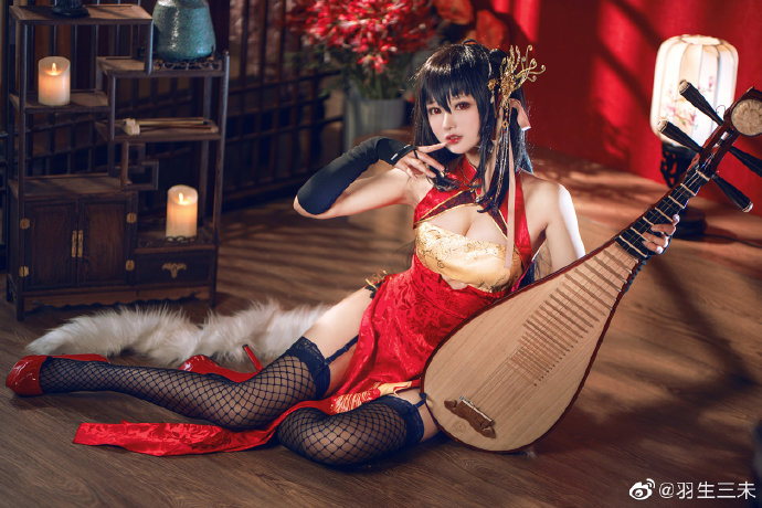 《碧蓝航线》大凤凤鸣春晓黑丝旗袍Cosplay【CN:羽生三未】