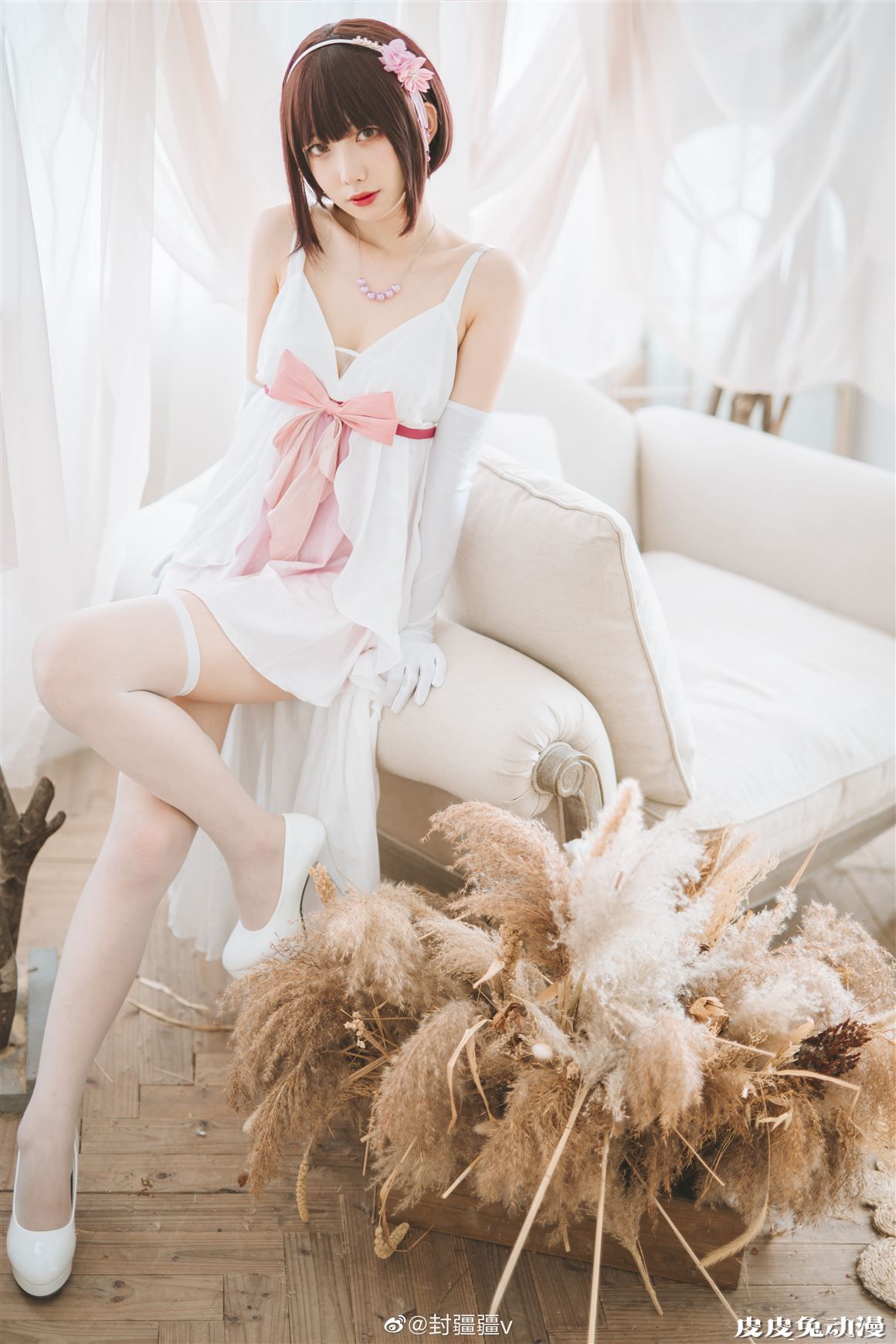 Coser封疆疆路人女主的养成方法加藤惠礼服cos美图分享