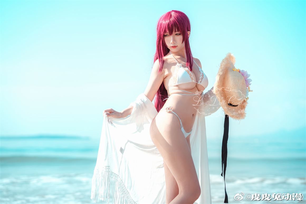 《碧蓝航线》絮库夫性感巨乳Cosplay泳装【CN:迷失人形QUQ】