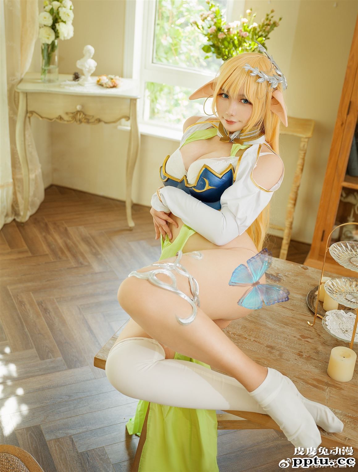 精灵村第一&amp;第三村人性感COS美图分享【CN:麻花麻花酱w】