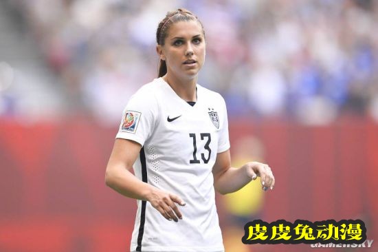 美艳杀手球色怡人 美国足球女神Alex Morgan